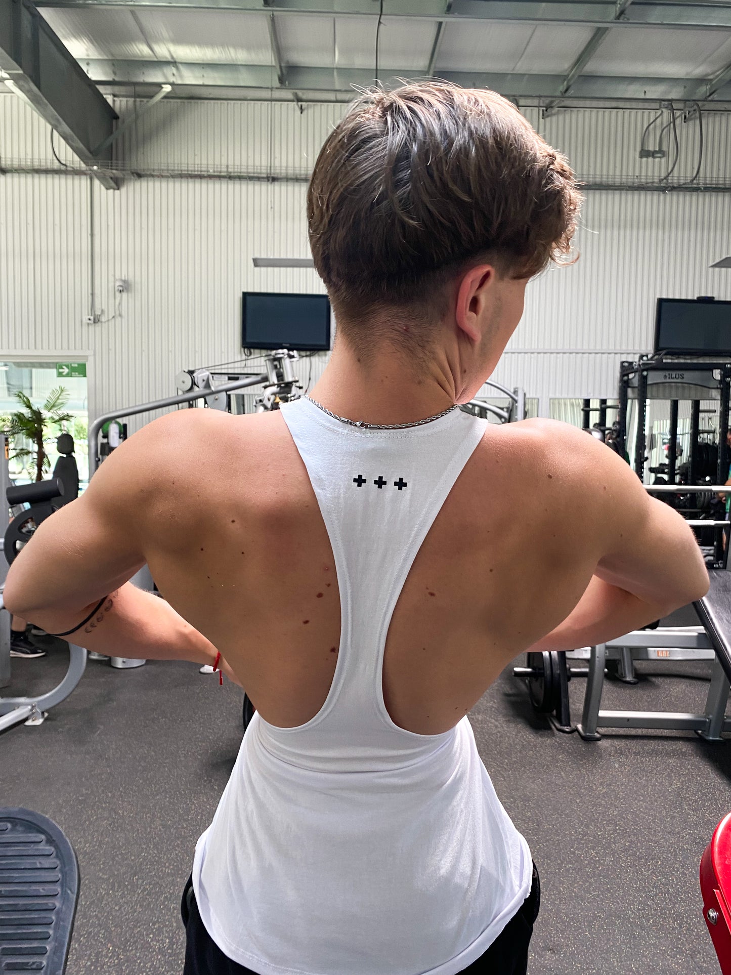 POLERA MUSCULOSA STRINGER BLANCA