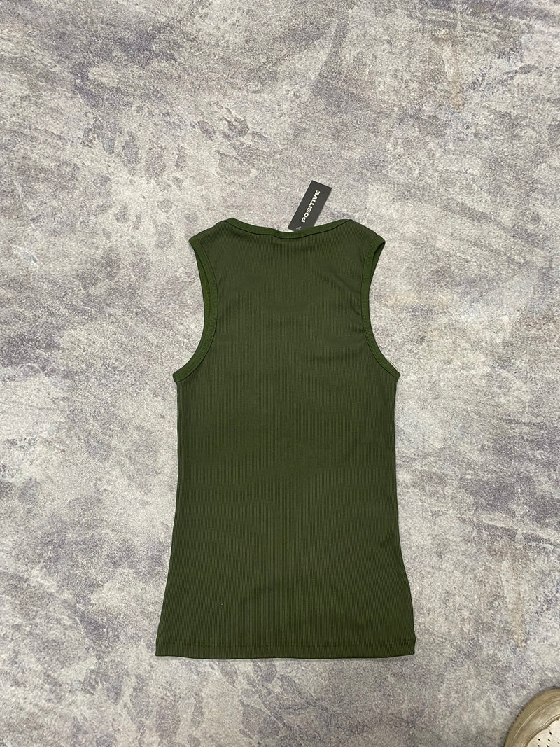 POLERA MUSCULOSA TANK TOP VERDE OLIVA