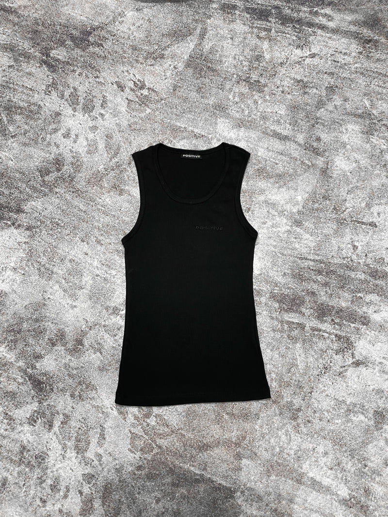 POLERA MUSCULOSA TANK TOP NEGRA